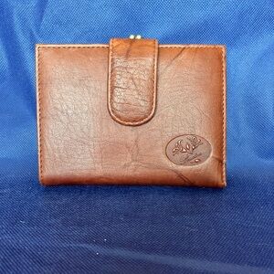 Buxton Brown Leather Wallet